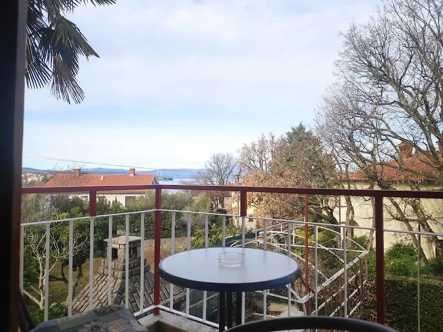 Apartment Fortuna In Malinska- 100M From The Beach
