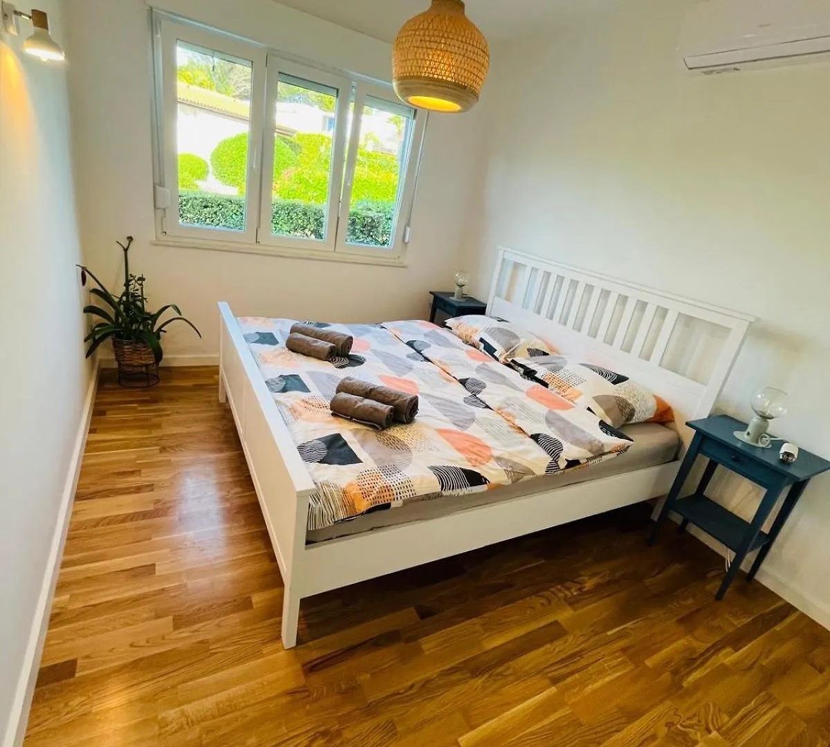 Apartment Fortuna In Malinska- 100M From The Beach