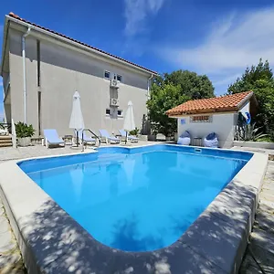 Mirko Apartment