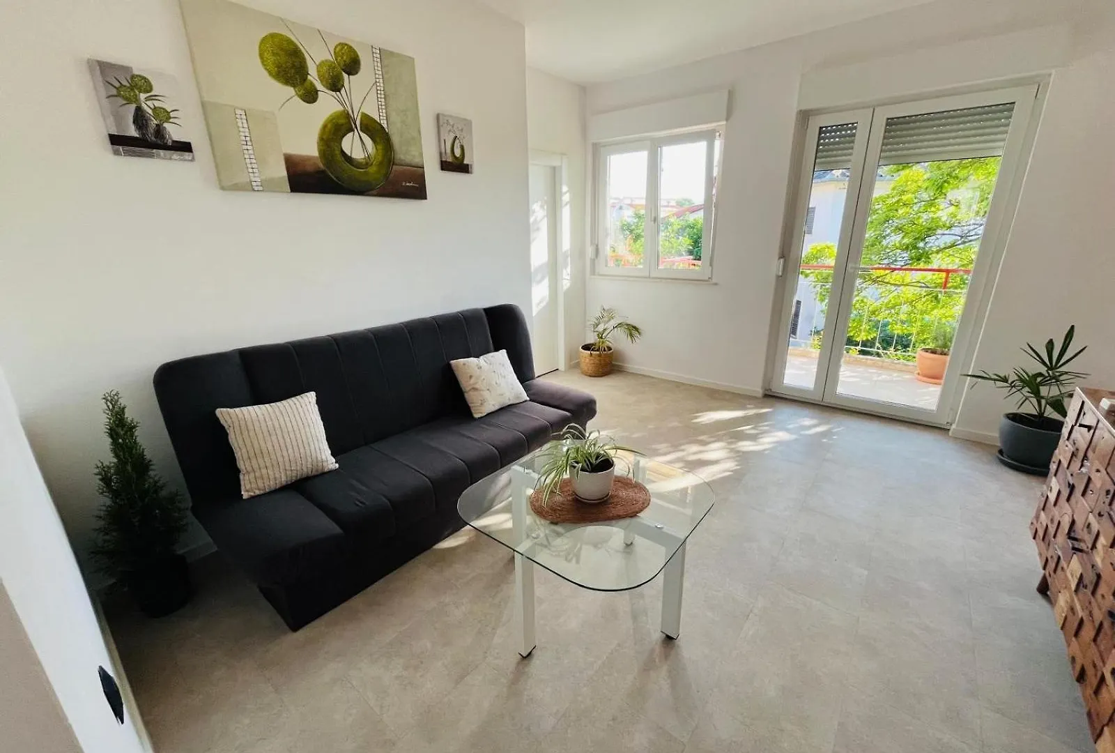 Apartment Fortuna In Malinska- 100M From The Beach 0*, Malinska Kroatien